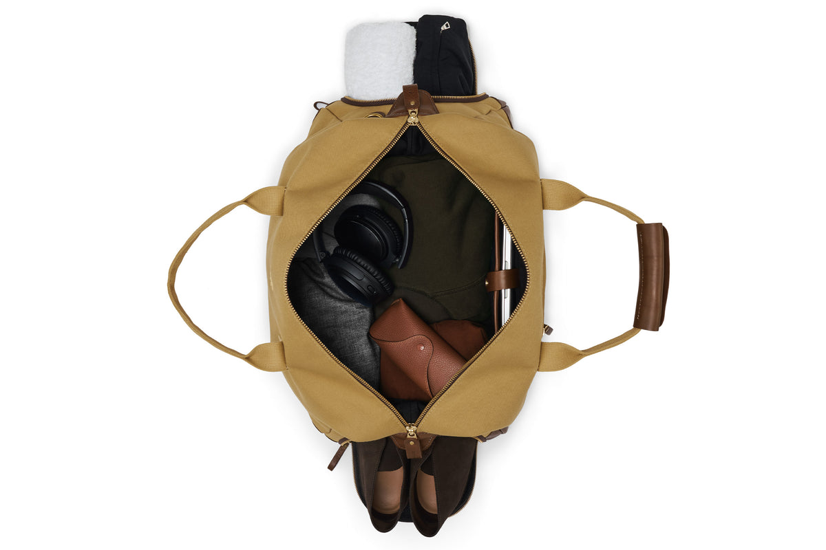 Away weekender shop