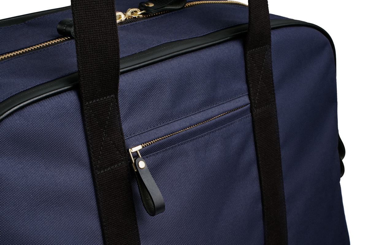 back view of the navy blue sport duffel bag