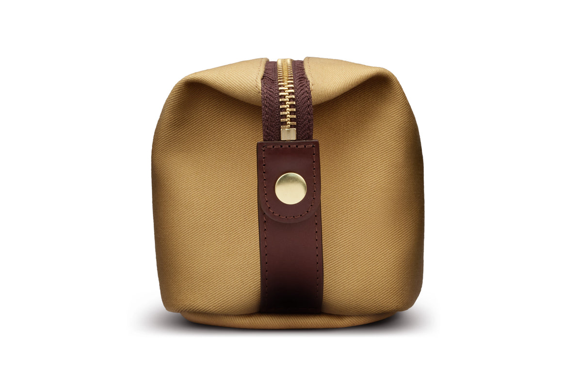 quality hardware on luxury dopp kit