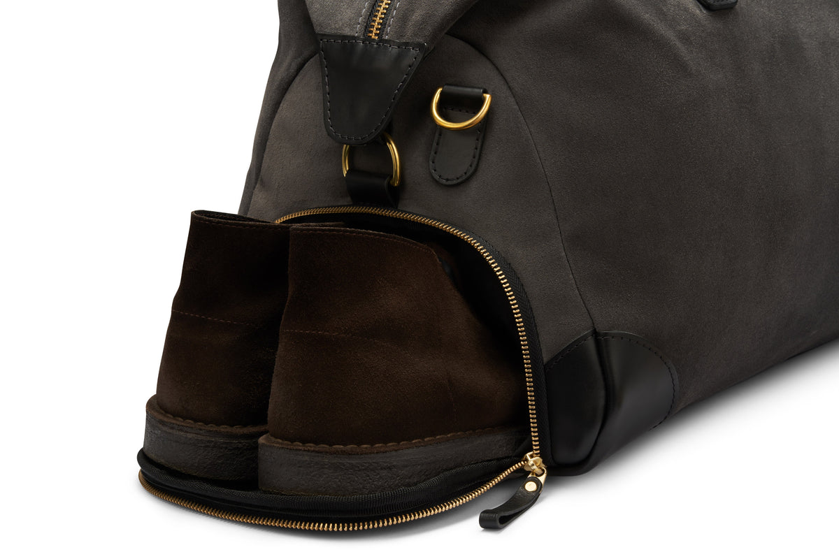 close up of the separate shoe compartment on the weekend bag