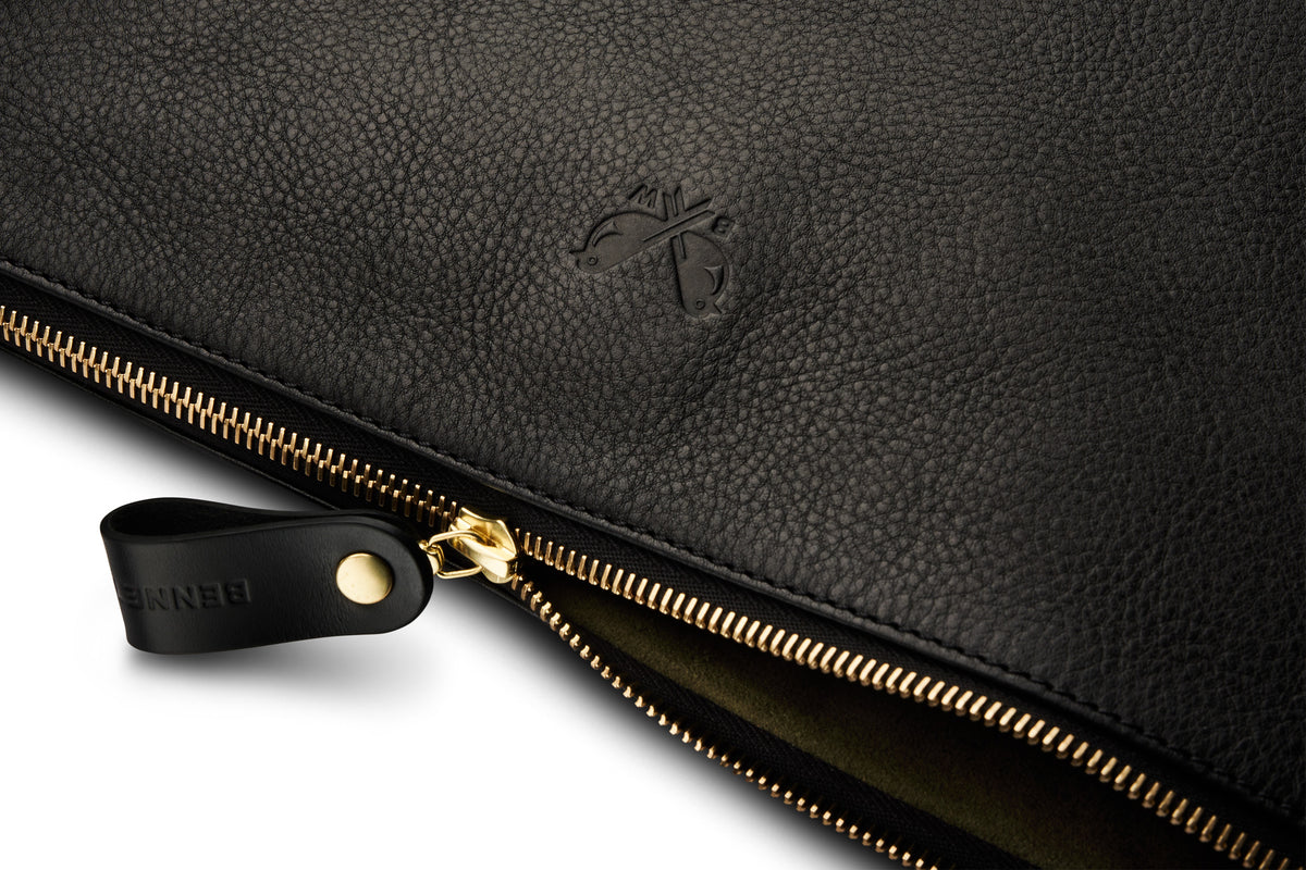 Flight Folio XL - Black Leather