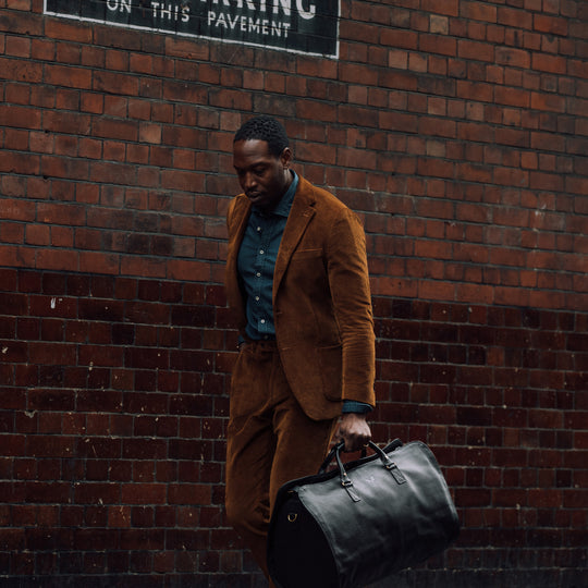 Leather Suit Carrier Holdall | Black Garment Duffel Bag