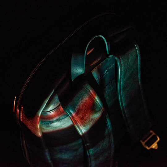 パックメン　ベジット BW x Le Mans Leather Backpack | Racing Green