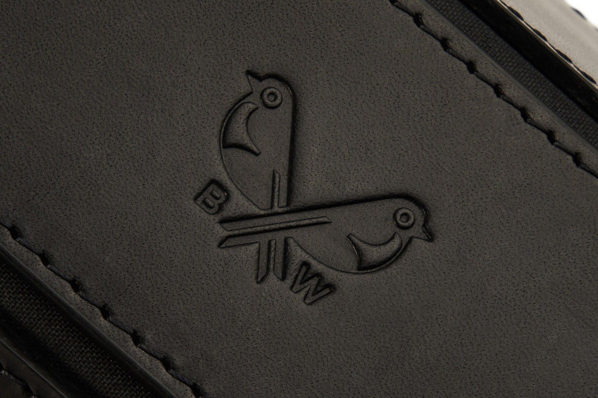 Bennett Winch logo on black leather single watch roll