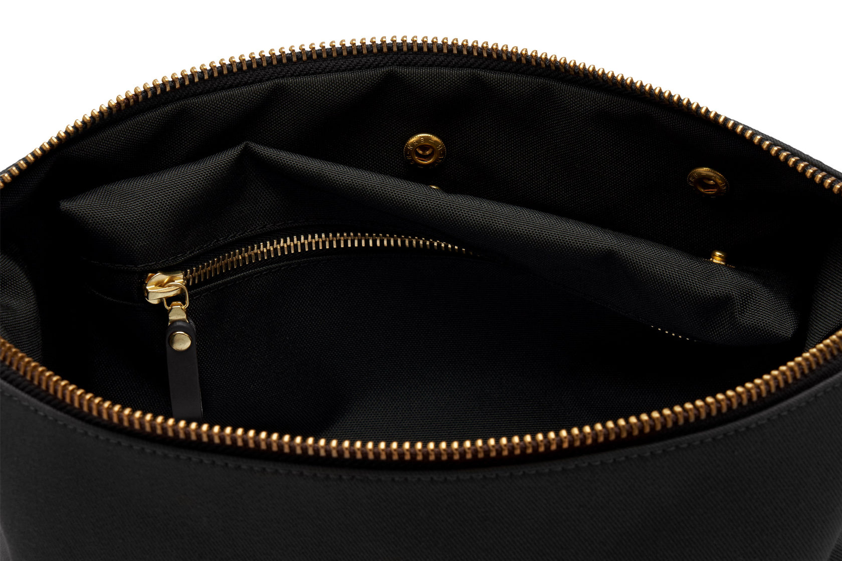 interior clip out wet compartment of black toiletry bag
